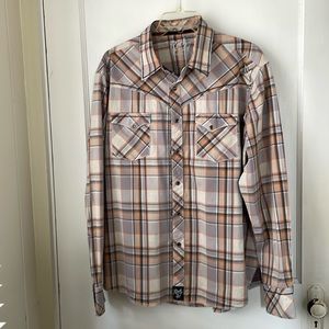 WRANGLER ROCK 47 Western Short Men’s Size XL snap closure Orange Grey Plaid